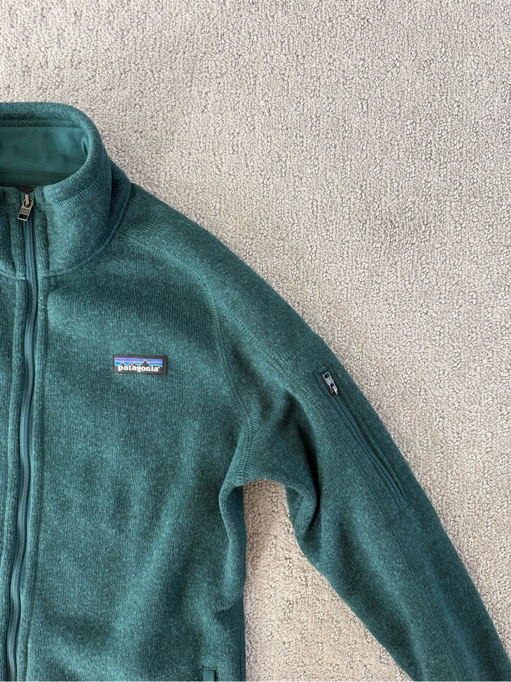 Women’s Patagonia Better Sweater Jacket in Piki Green - Picture 4 of 12